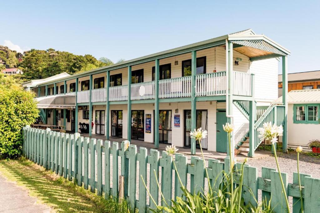 Bay Of Islands Lodge Paihia Bagian luar foto